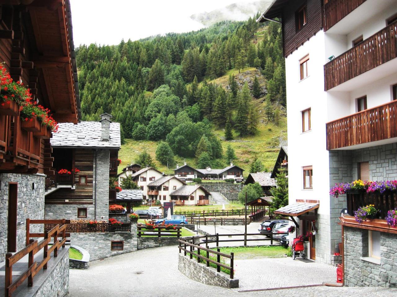 Hg Hotel Italia Brusson Exterior foto